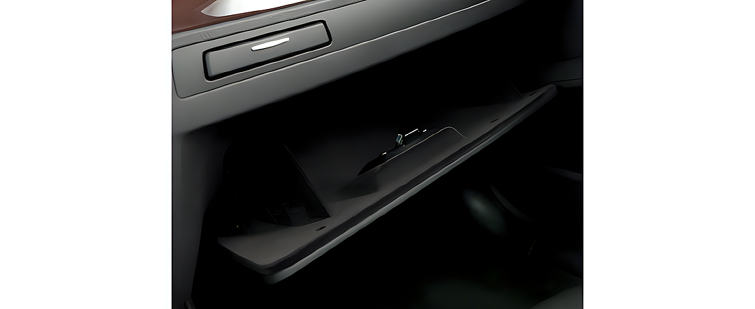 BMW 3 Series 2010 34