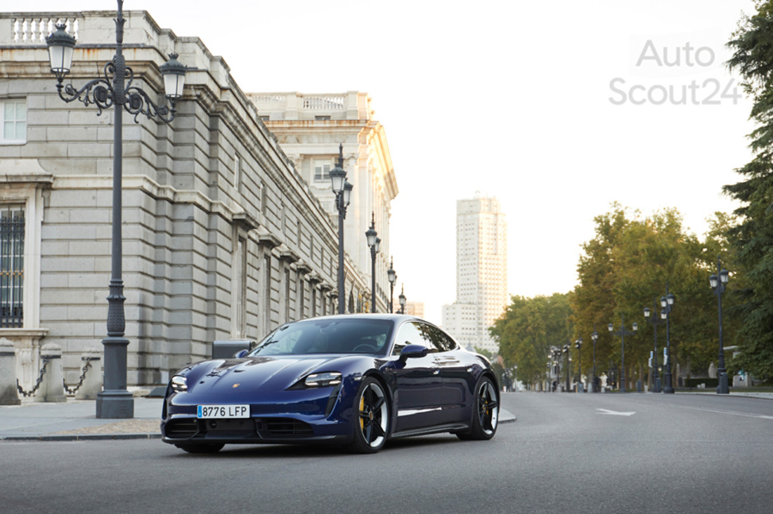 prueba-porsche-taycan (3).jpg