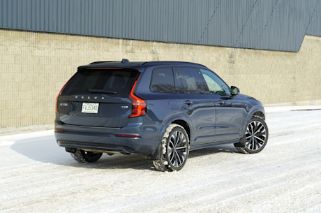 Volvo XC90 T8 2026 : essai routier Body Image