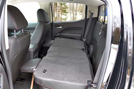 Editorial 2017 gmc canyon diesel 4wd crew cab short bed 36 ew
