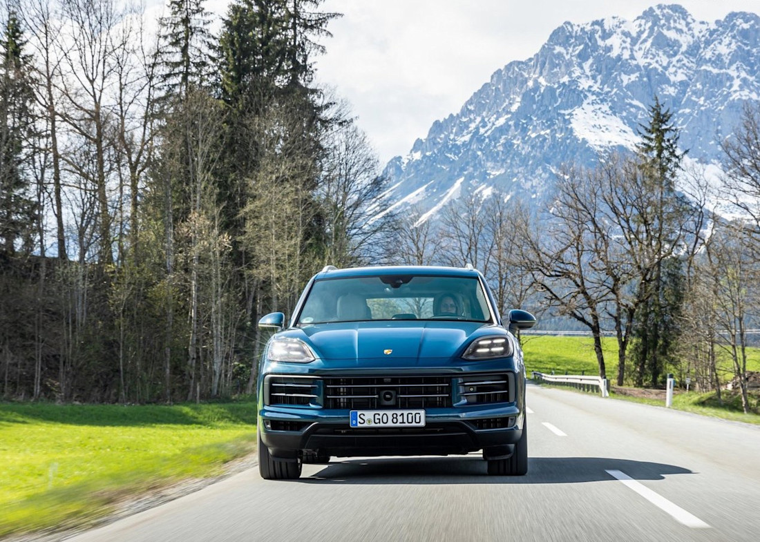 Porsche-Cayenne-2024-Frontansicht