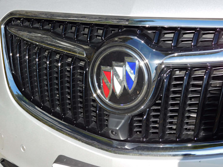 Editorial 2019 buick envision premium ii 11 sh