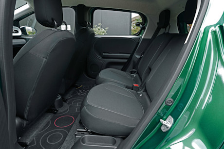 Renault-twingo-e-tech-electric-2026_Ruecksitze