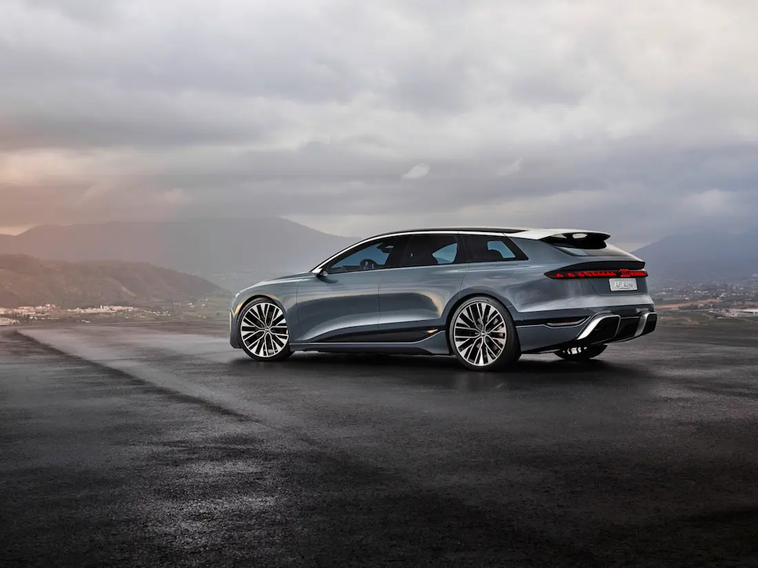 Audi A6 Avant E-Tron Concept (2022) statisch, achteraanzicht Audi A6 Avant E-Tron Concept (2022) statisch, achteraanzicht