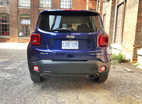 Editorial 2019 jeep renegade limited 4x4 09 jw