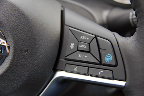 Editorial 2019 nissan qashqai sl awd 18 dw