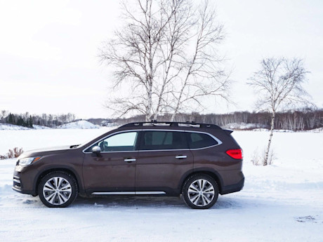 Editorial 2019 subaru ascent premier 08 jp