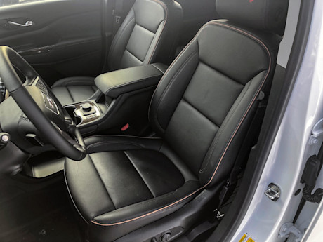 Editorial 2022 gmc acadia at4 10 pb