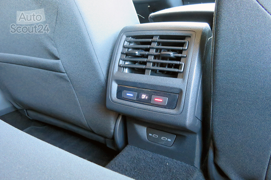 VW_GOLF_0865.JPG