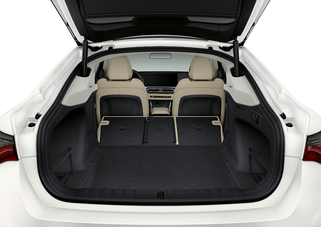 P90422904_lowRes_bmw-i4-interieur-6-2
