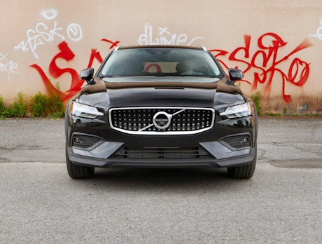 Editorial 2020 volvo v60 cross country t5 01 bh