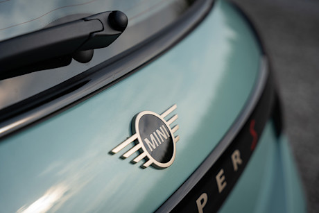 Editorial 2025 mini cooper s 3 door td jw 240903 11