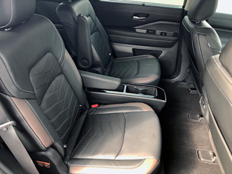 Editorial 2022 nissan pathfinder platinum 08 pb