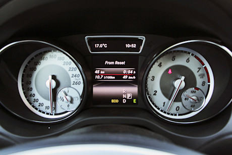 Editorial 2014 m b cla 250 jw jy 18 13759