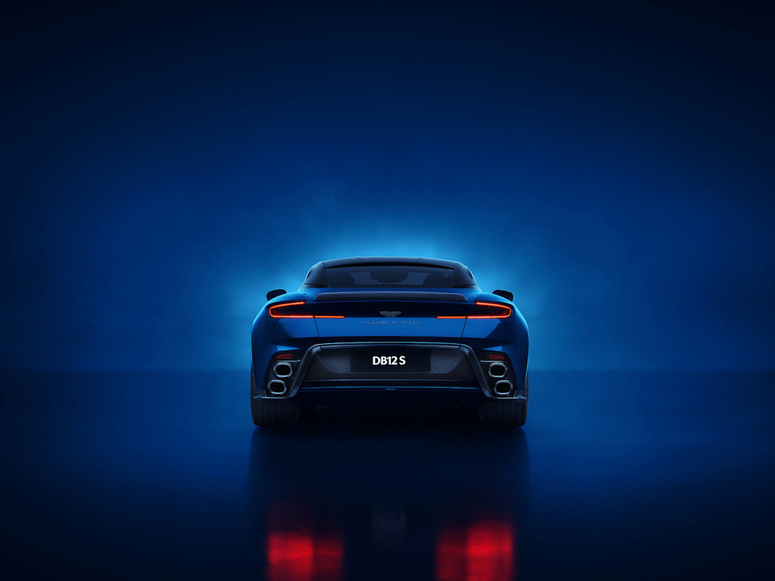 Aston-Martin-DB12-S_05.jpg