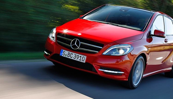 Mercedes-Benz B 180