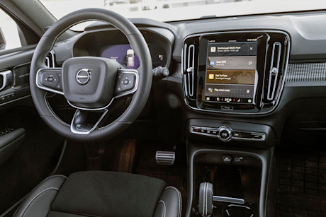 Editorial 2021 volvo xc40 recharge p8 awd 22 jw