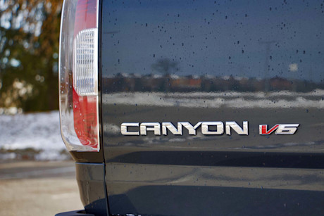Editorial 2019 gmc canyon all terrain 12 jy