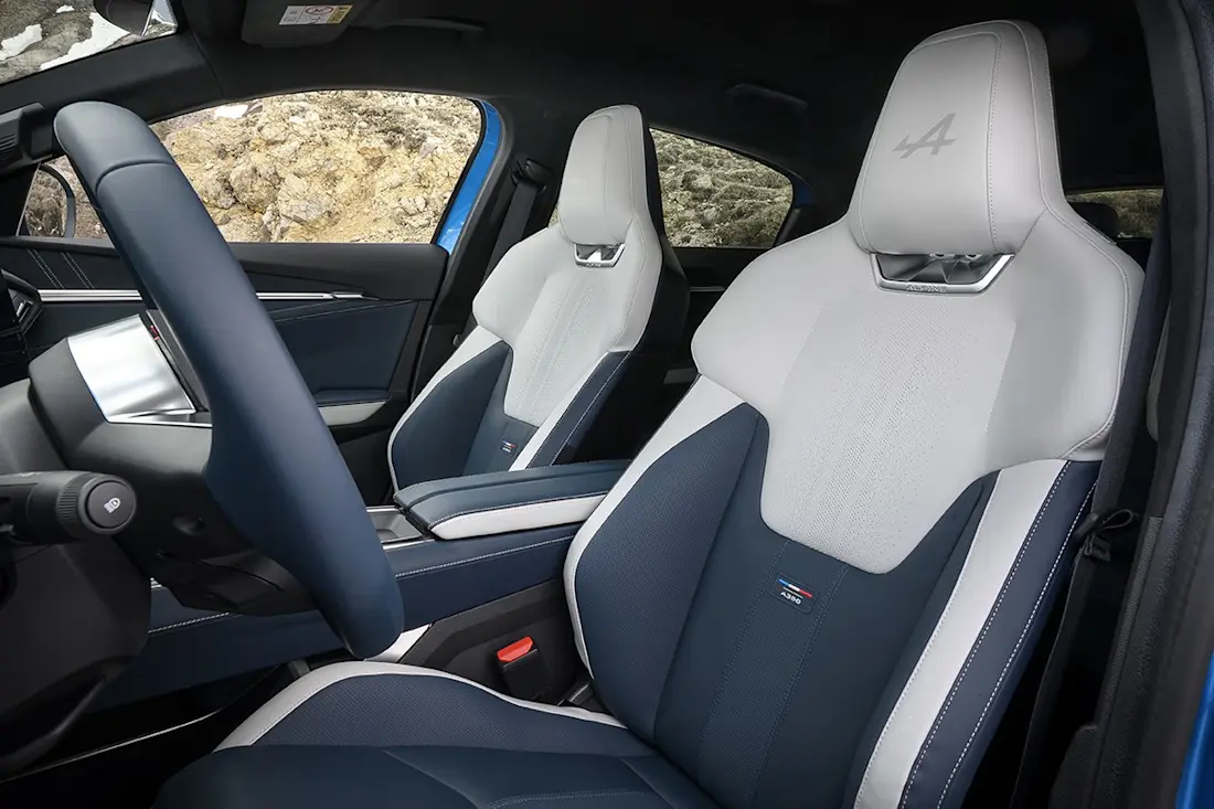 BEBE20250527 Alpine A390 04