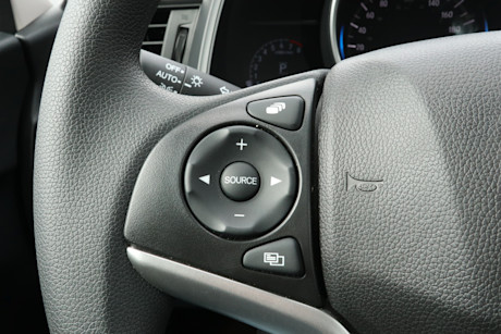 Editorial honda fit lx cvt 2019 25