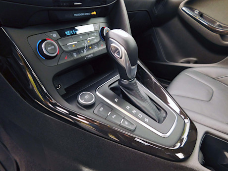 Editorial 2016 ford focus titanium sh 30
