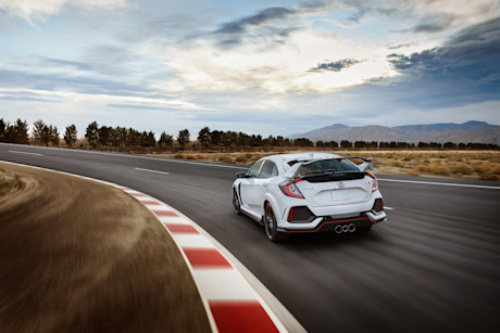 Editorial 11 2017 civic type r