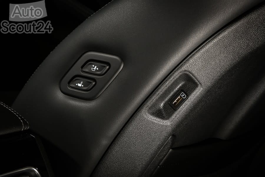 NUEVO KIA SORENTO PHEV - CALIDAD MEDIA_053 (1).jpg