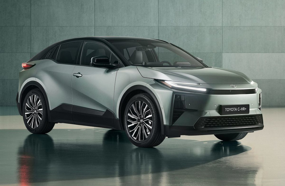 Toyota-C-HR+_special element
