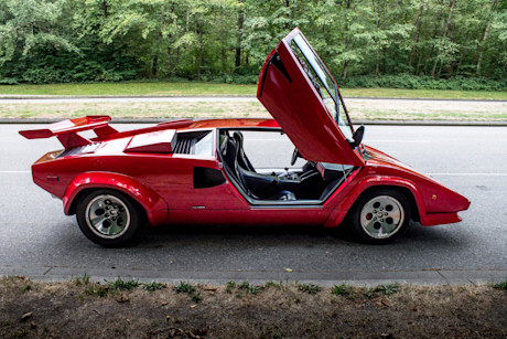 Editorial 09 bm 1984 lamborghini countach 5000 s
