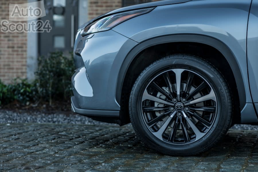 Toyota Highlander Electric Hybrid 2021 - Detalles (1) (1).jpg