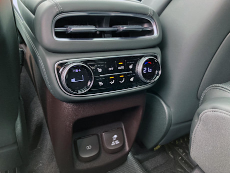 Genesis GV80 3.5T Prestige 2022 : essai routier Image