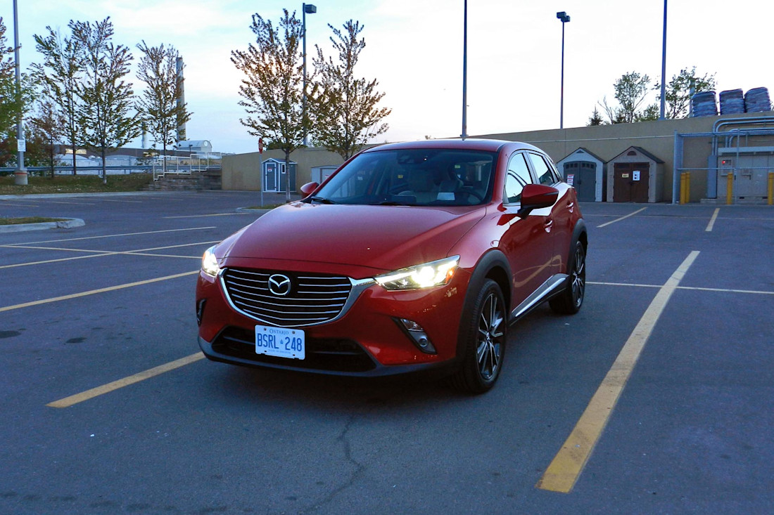 Editorial 2016 mazda cx 3 gt w tech 03 jb