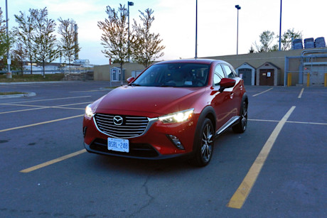 Editorial 2016 mazda cx 3 gt w tech 03 jb