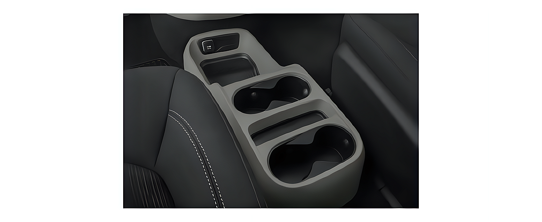 Chrysler Grand Caravan 2023 12