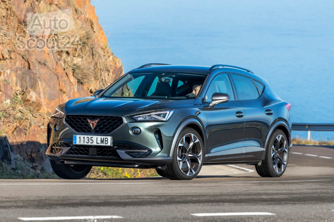 CUPRA Formentor e-HYBRID (3) CUPRA Formentor e-HYBRID (3)