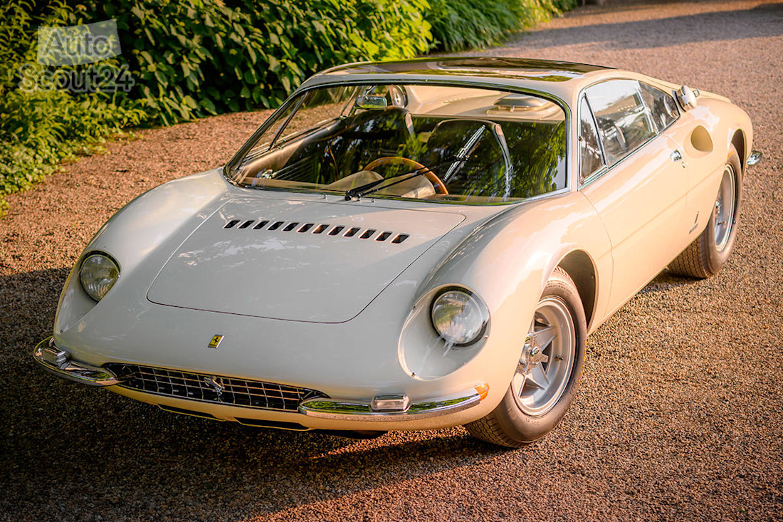 1966Ferrari365PBerlinettaSpecialecarphotohighres1(2).jpg