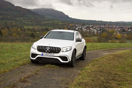 Editorial 2018 mercedes amg glc 63 s coupe 02 lw
