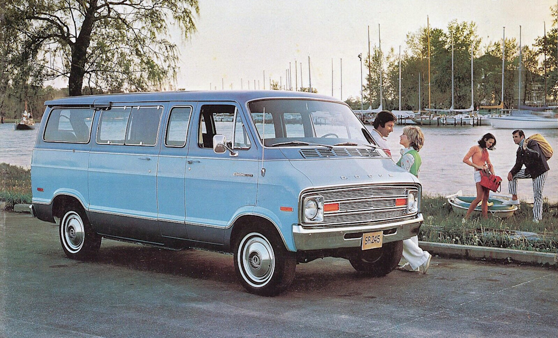 Dodge Van zijaanzicht