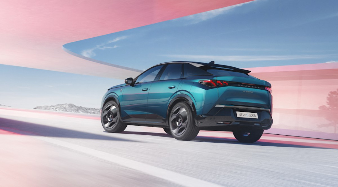 PEUGEOT_E_3008_2309STYP_222_FR (1)
