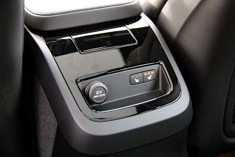 Editorial 2020 volvo v60 t8 polestar engineered 31 dw