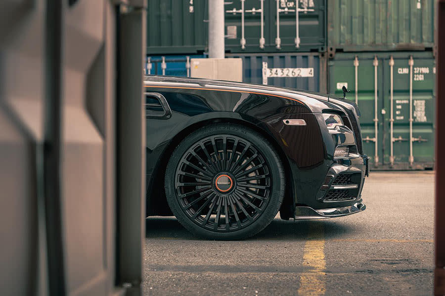 Mansory-Rolls-Royce-Ghost-4.jpg