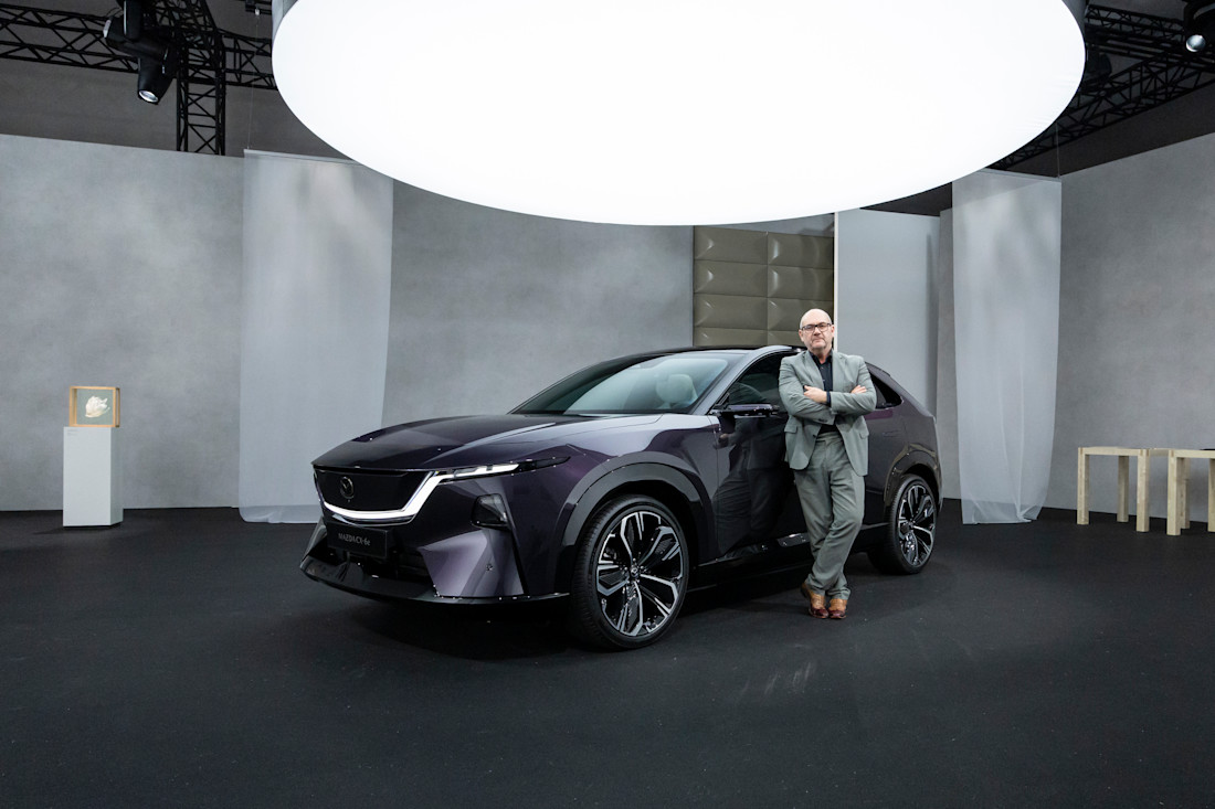 Sitzprobe Mazda CX-6e (2026): China-SUV mit Kino-Bildschirm