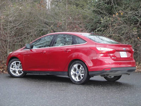 Editorial 2012 ford focus sel gw 006 2642
