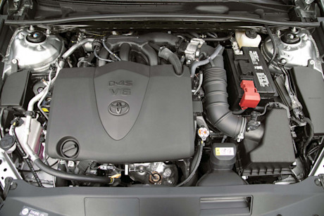 Editorial 2018 toyota camry xle v6 15 jw
