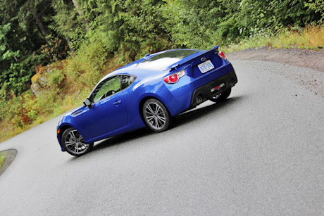 Editorial 2015 subaru brz dh 04