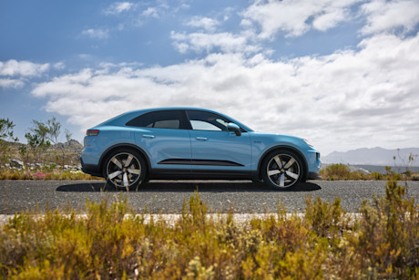 Porsche vindt dat jij nog een SUV op benzine nodig hebt