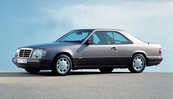 Mercedes-Benz CE 300