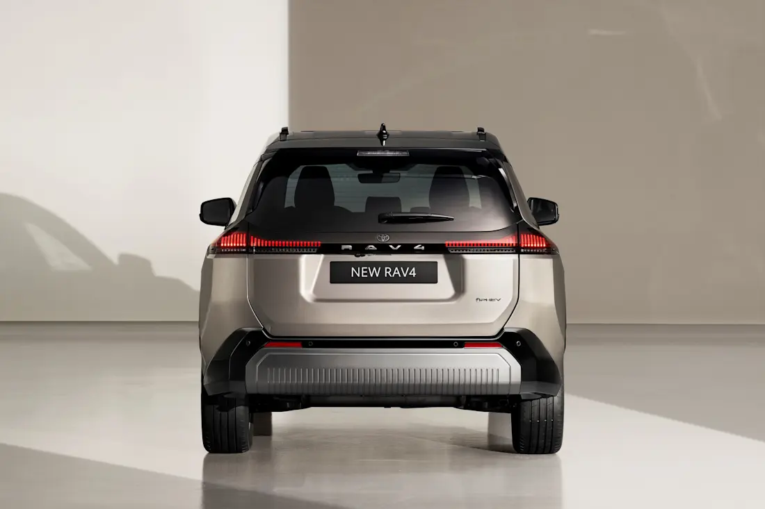 2026-all-newrav4-static-011