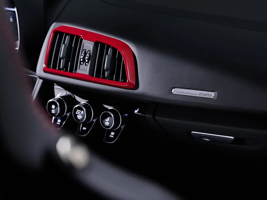 media-Audi R8 V10 RWD Spyder detail media-Audi R8 V10 RWD Spyder detail