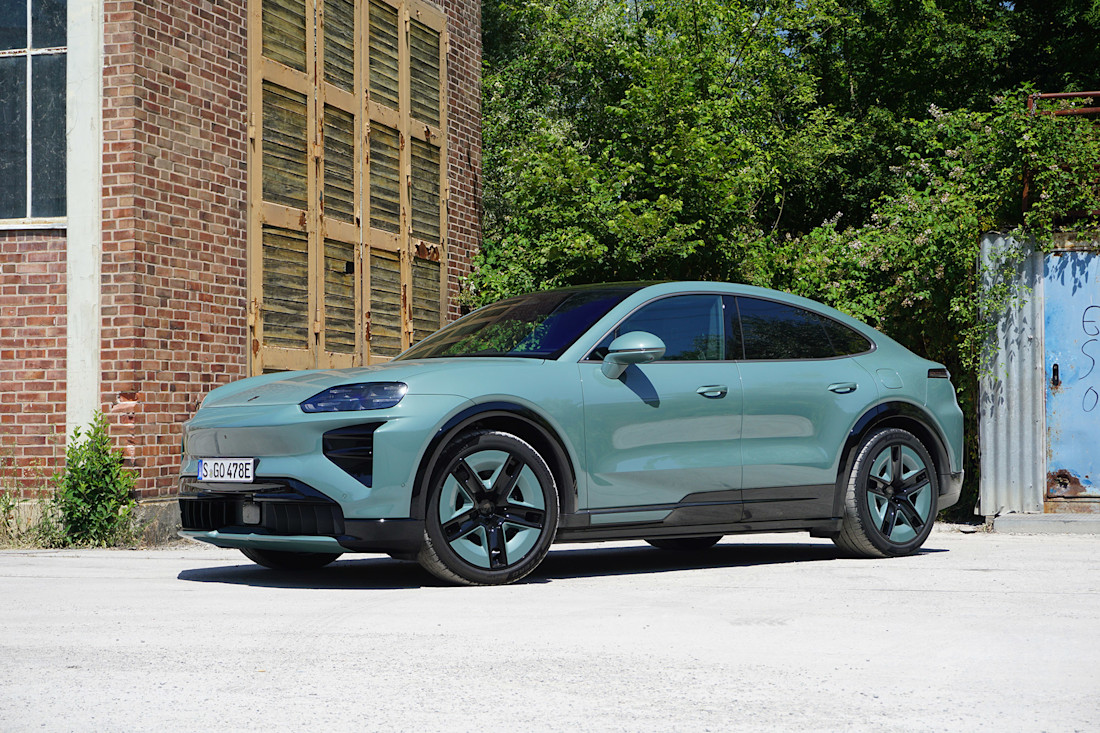 2026 Porsche Cayenne Coupe - FD - DI 260526 - 16